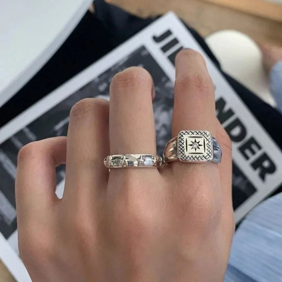 Minimalist 925 Sterling Silver Celestial Star Ring Silver Statement Ring - Picture 4 of 7